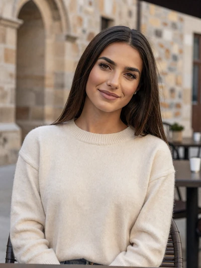 Giulia, 28, San Marinese woman seeking genuine international relationship