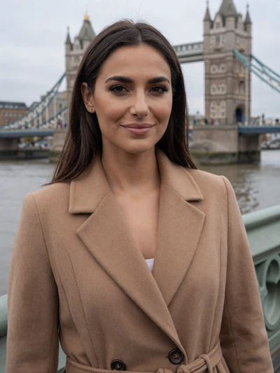 Isabella, 31, British woman from London with Mediterranean heritage seeking partner