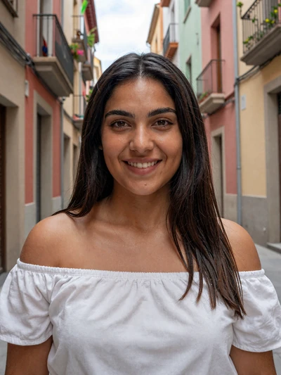 Elena, 27, Spanish woman in Barcelona open to international dating